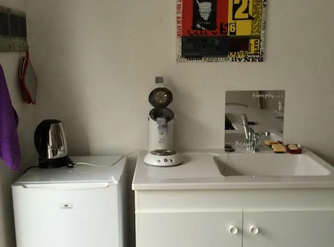 Petite Escale Vivonnoise A 2 * 维沃讷