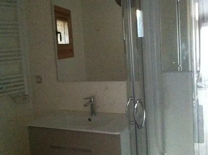 Petite Escale Vivonnoise A 2 *